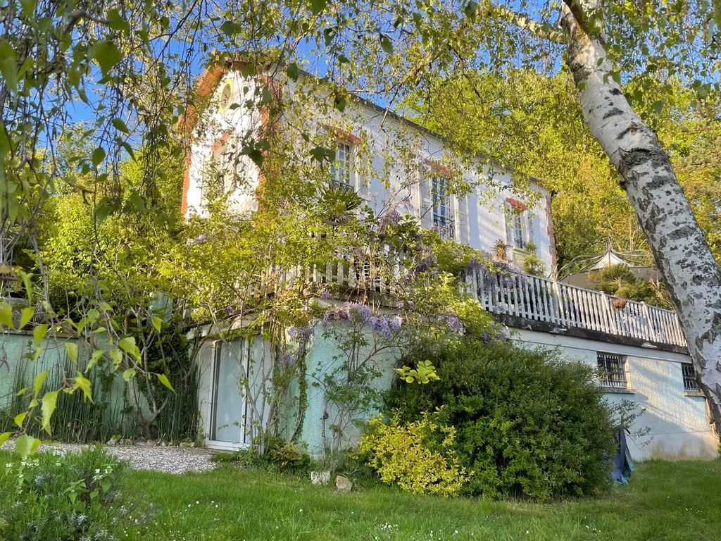 Achat maison à vendre 6 chambres 230 m² - Sainte-Aulde