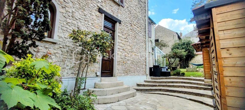 Achat maison à vendre 4 chambres 160 m² - Étampes