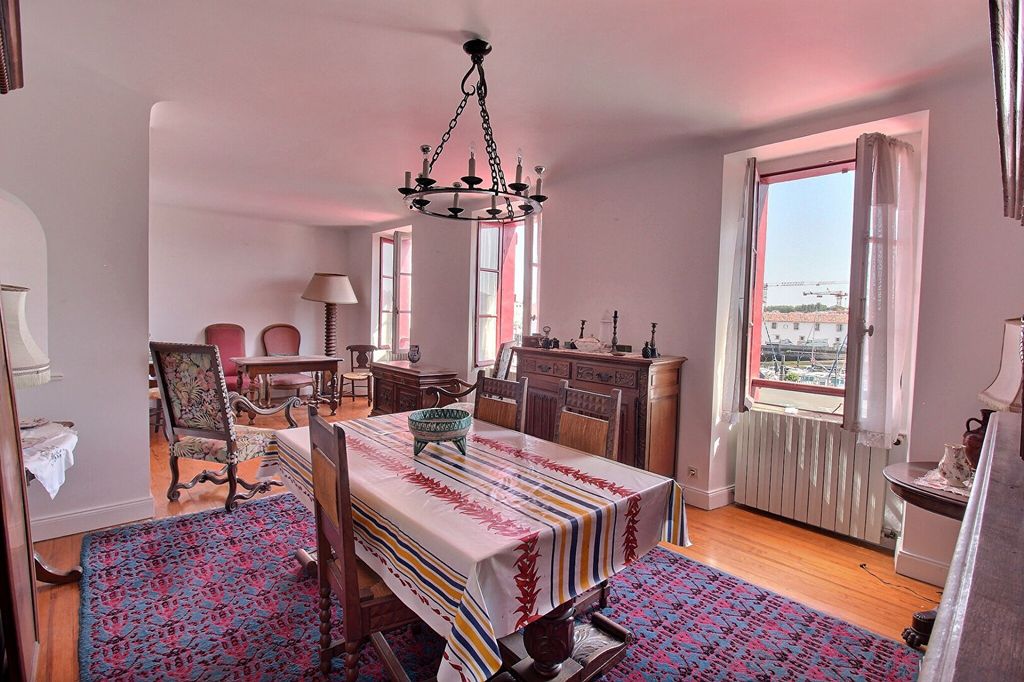 Achat appartement à vendre 4 pièces 95 m² - Ciboure