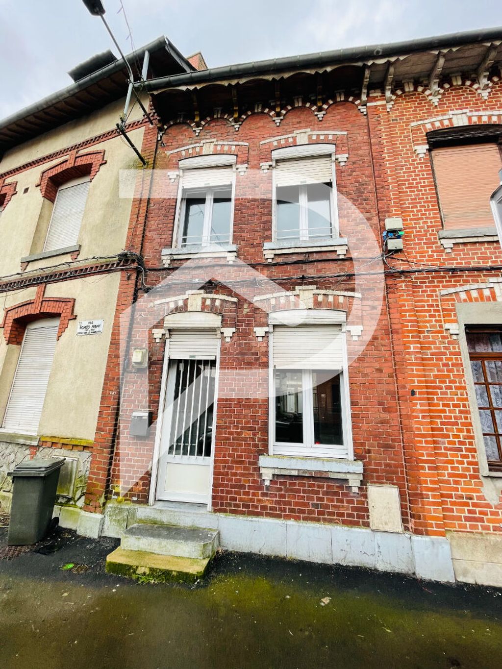 Achat maison à vendre 2 chambres 70 m² - Louvroil