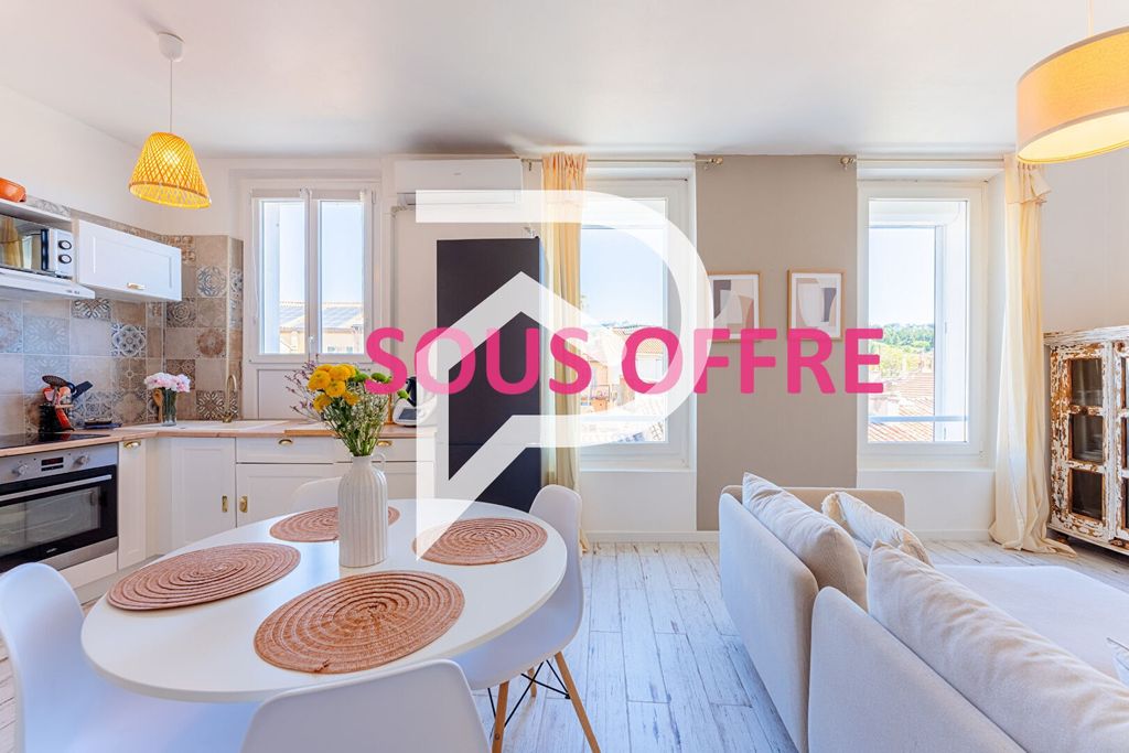 Achat appartement à vendre 3 pièces 54 m² - Marseille 16ème arrondissement