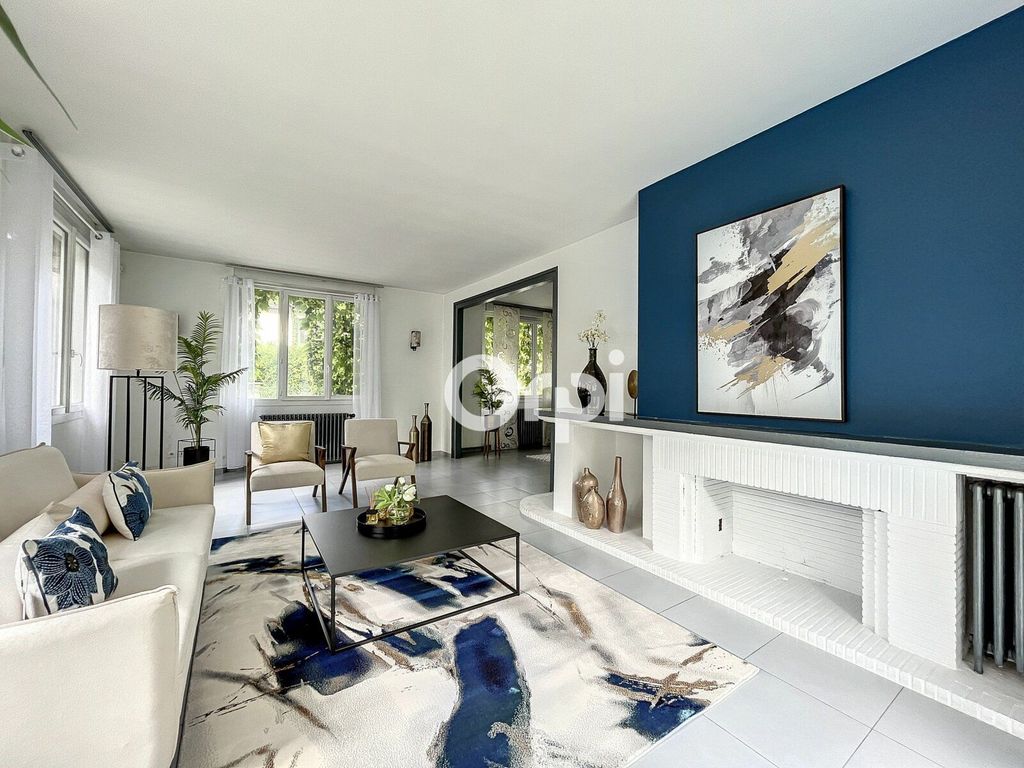 Achat maison à vendre 6 chambres 230 m² - Clermont