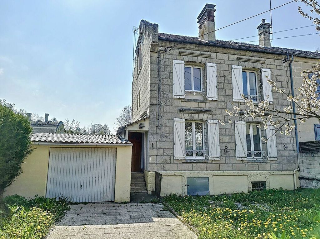 Achat maison à vendre 2 chambres 64 m² - Cuise-la-Motte