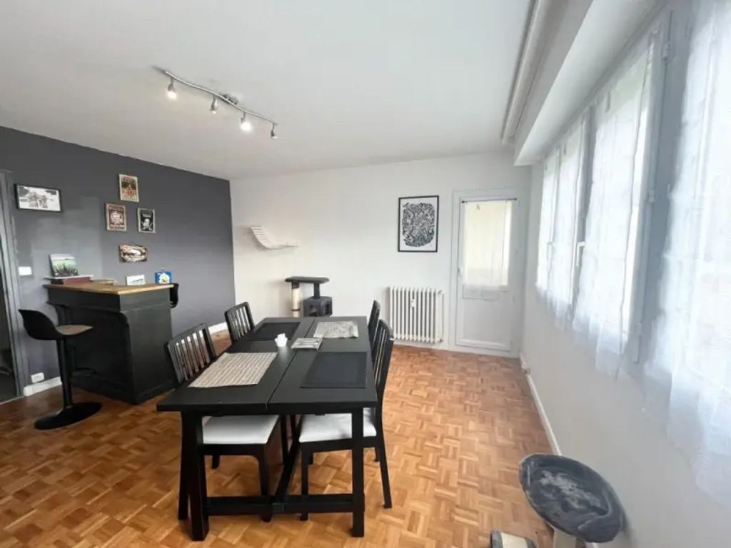 Achat appartement à vendre 3 pièces 62 m² - Rueil-Malmaison