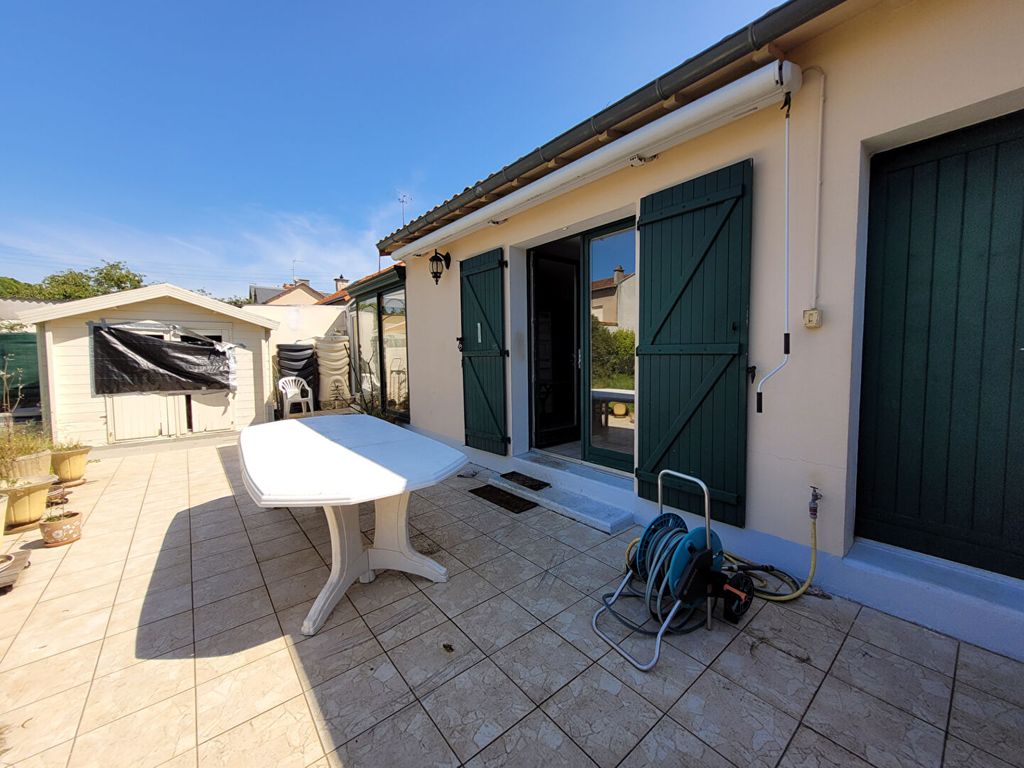 Achat maison à vendre 4 chambres 136 m² - Poitiers