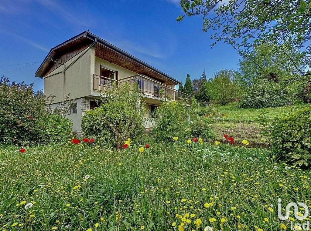 Achat maison à vendre 3 chambres 94 m² - Annecy