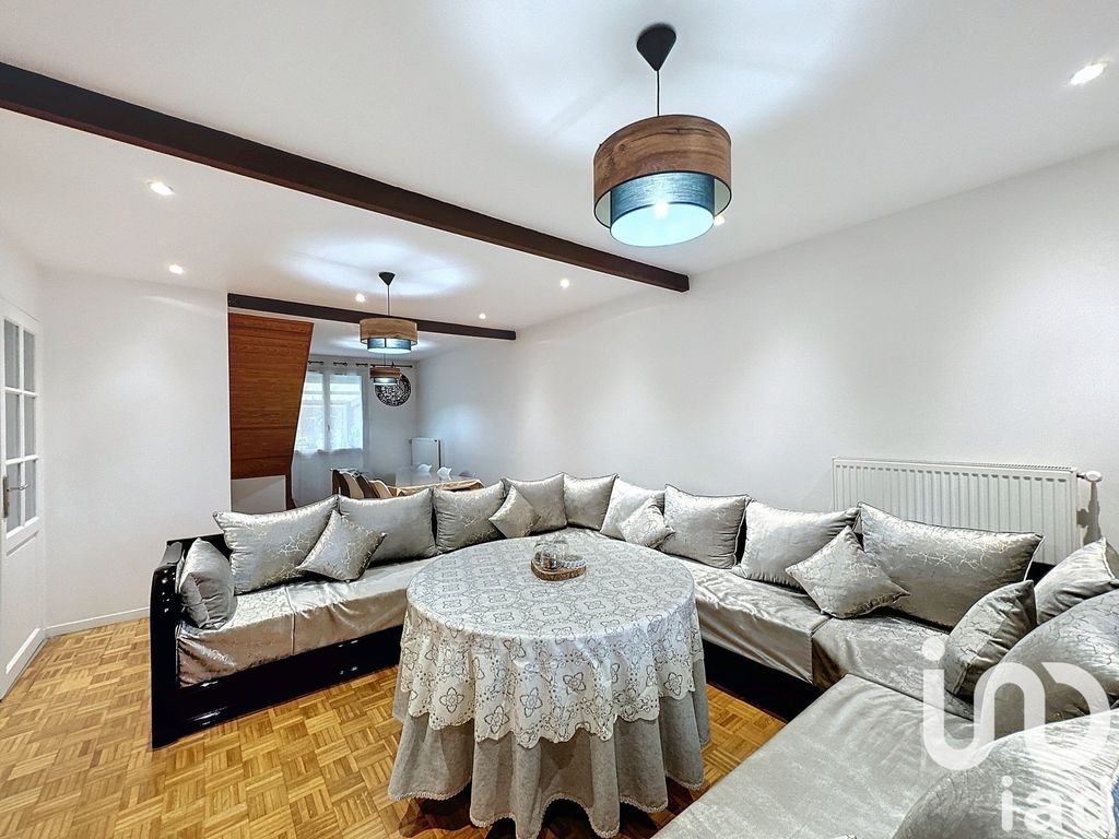 Achat maison à vendre 4 chambres 106 m² - Montévrain