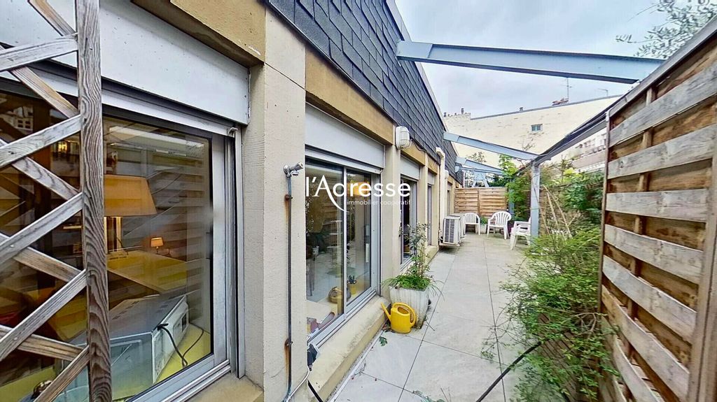 Achat duplex à vendre 5 pièces 140 m² - Paris 15ème arrondissement