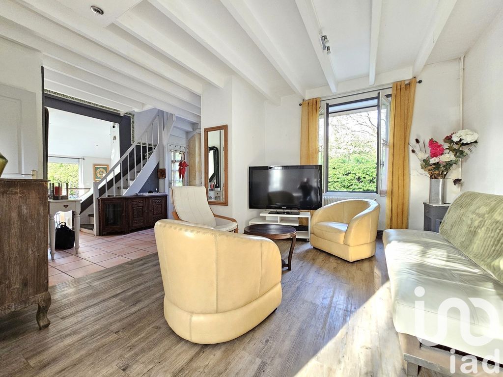Achat maison à vendre 1 chambre 73 m² - Langoiran