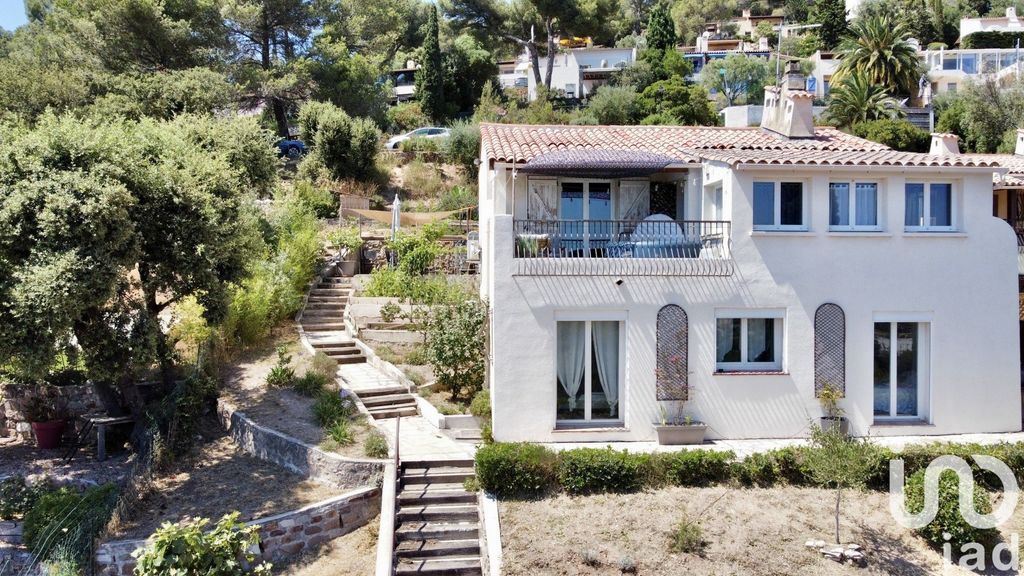 Achat maison à vendre 3 chambres 110 m² - Roquebrune-sur-Argens