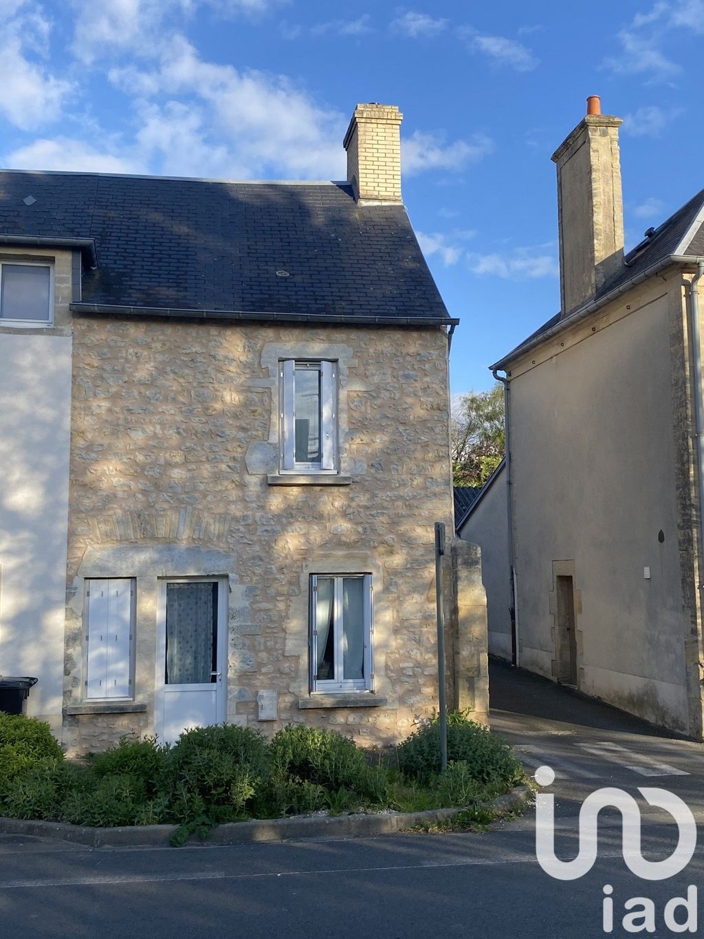 Achat maison à vendre 1 chambre 44 m² - Saint-Loup-Hors