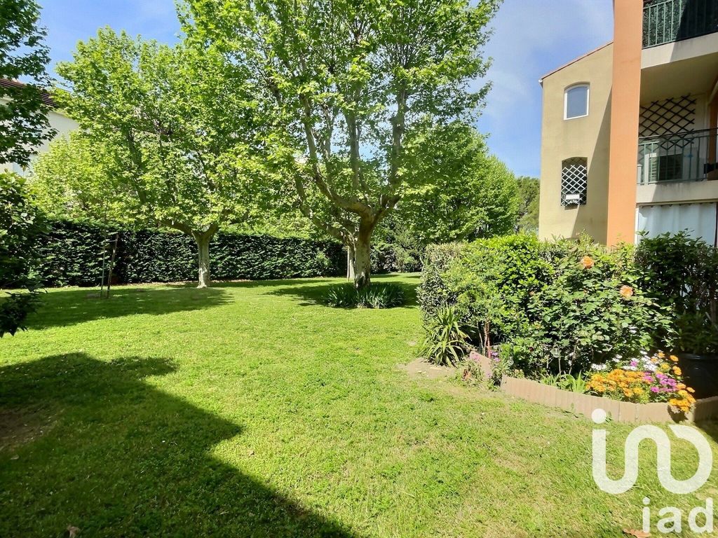 Achat appartement à vendre 2 pièces 55 m² - Saint-Martin-de-Crau