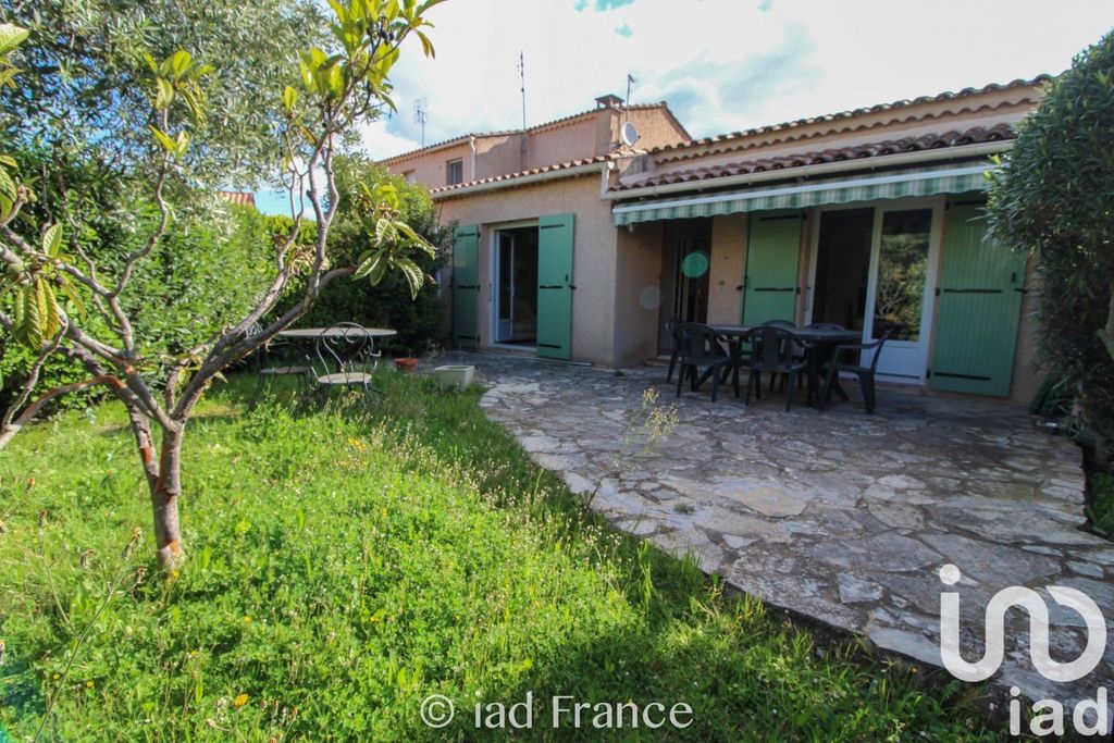 Achat maison à vendre 2 chambres 83 m² - Uzès