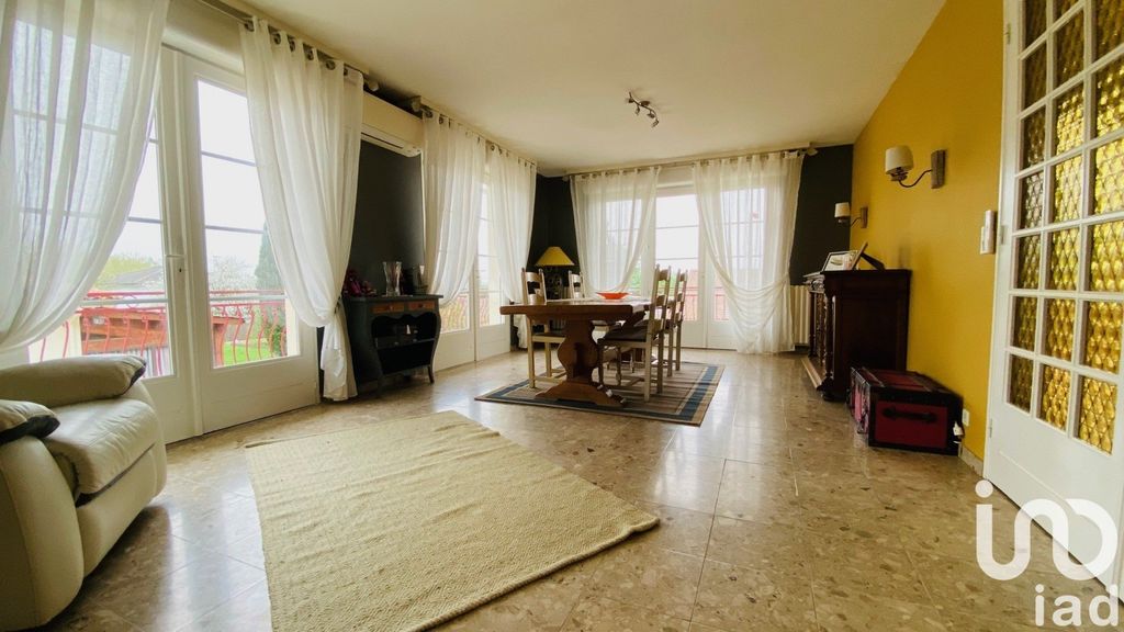 Achat maison à vendre 3 chambres 168 m² - Mongauzy