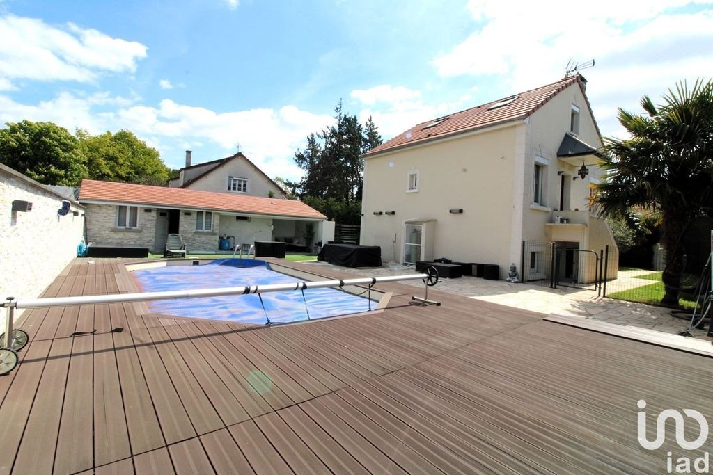 Achat maison à vendre 4 chambres 124 m² - La Houssaye-en-Brie