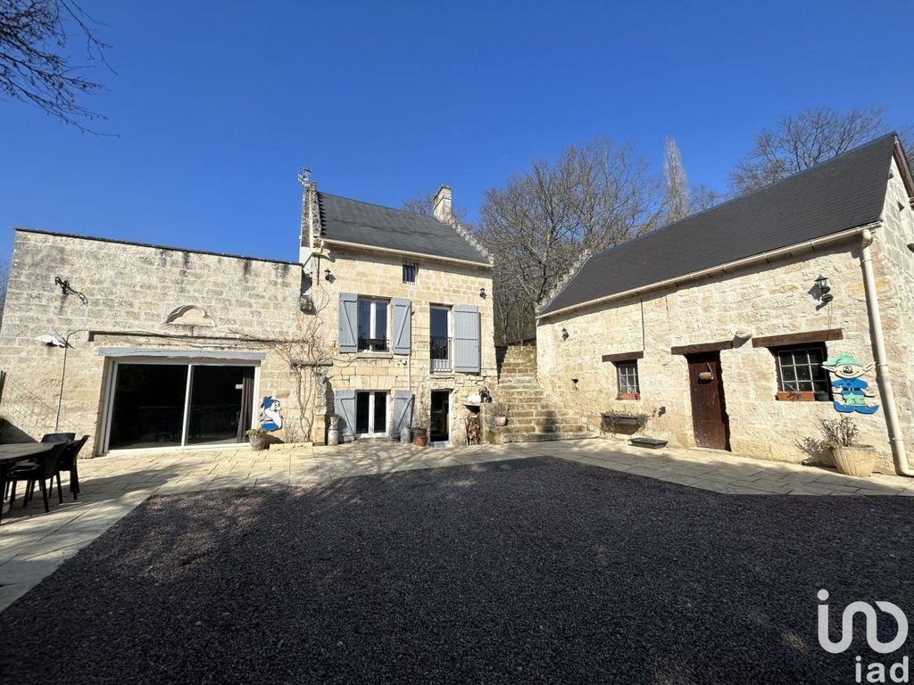 Achat maison à vendre 3 chambres 145 m² - Pierrefonds