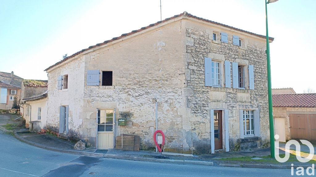 Achat maison à vendre 4 chambres 200 m² - Saint-Michel-le-Cloucq