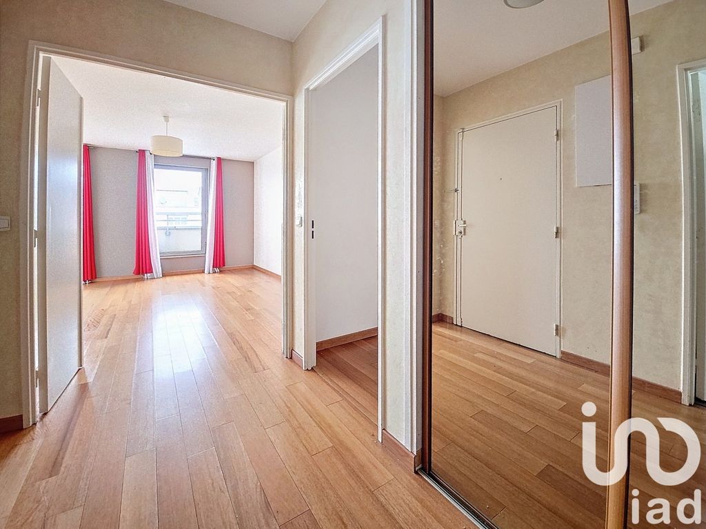 Achat appartement 4 pièce(s) Courbevoie