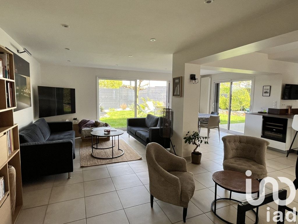 Achat maison à vendre 4 chambres 127 m² - Saint-Grégoire