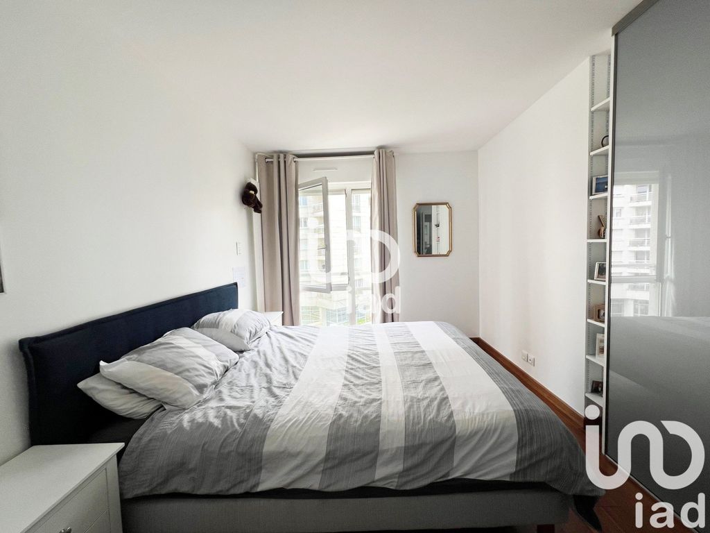 Achat appartement à vendre 4 pièces 89 m² - Puteaux