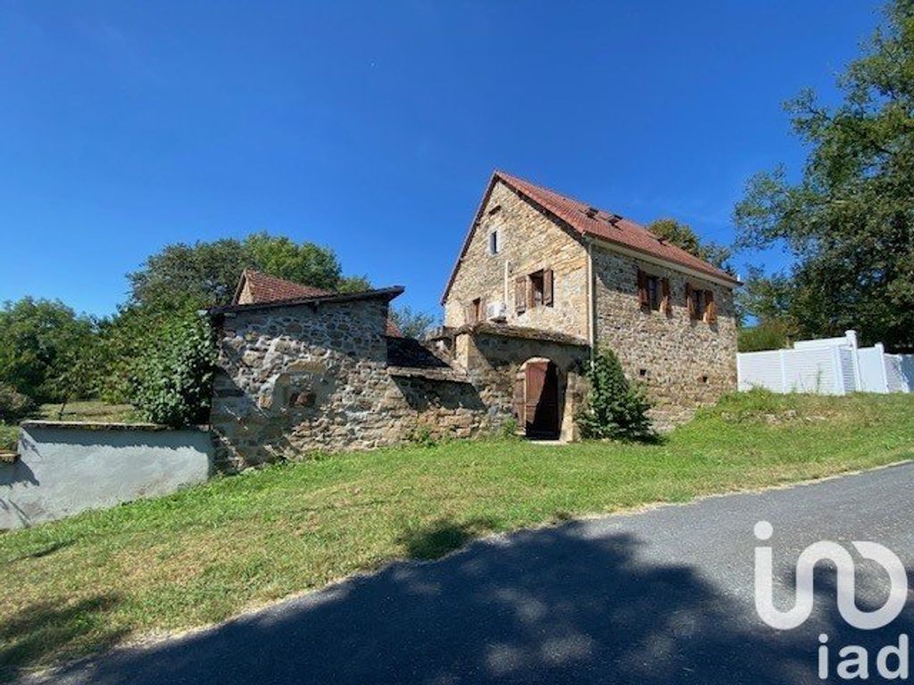 Achat maison à vendre 2 chambres 101 m² - Marcillac-la-Croze