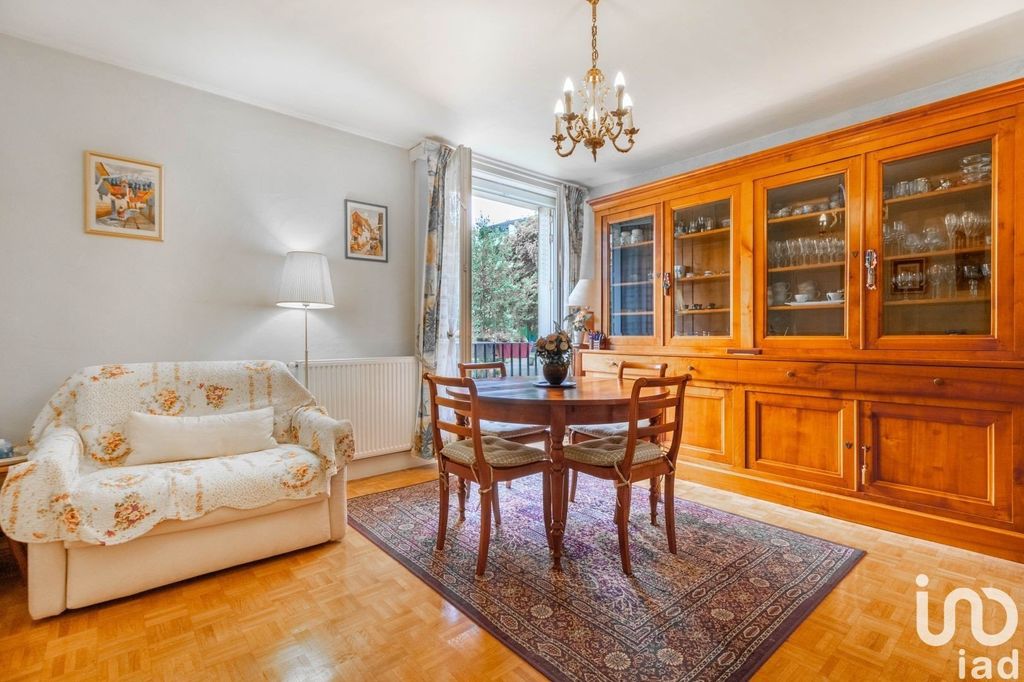 Achat appartement à vendre 4 pièces 66 m² - Saint-Germain-en-Laye