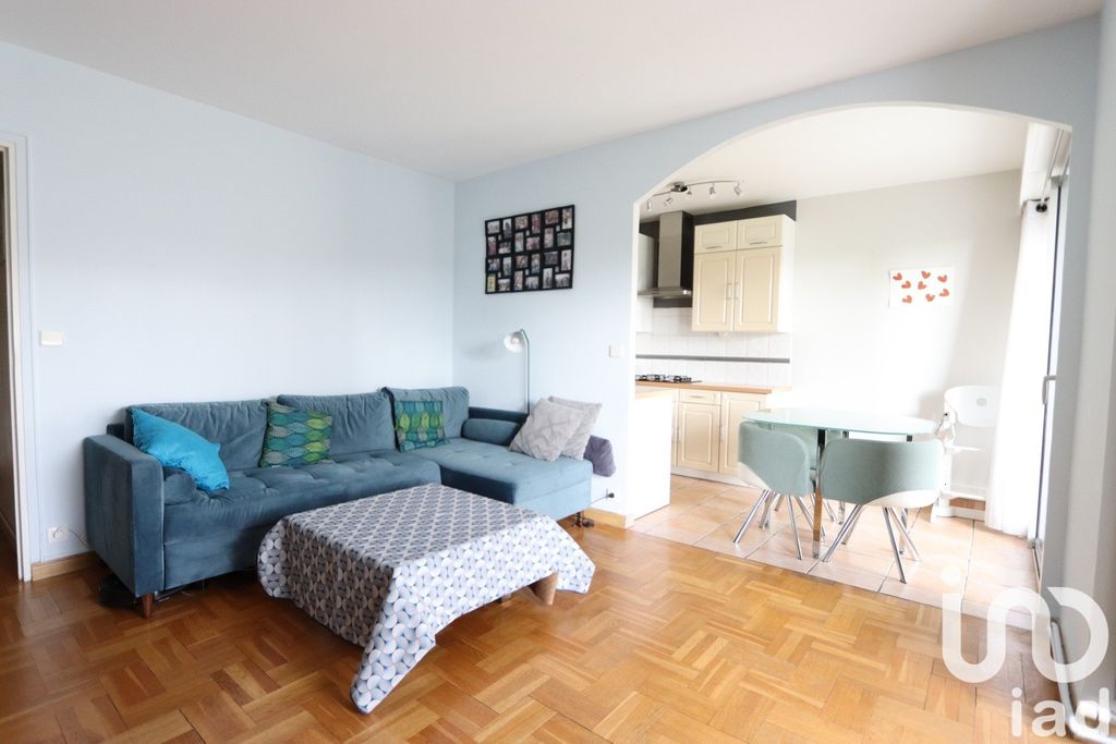 Achat appartement à vendre 4 pièces 82 m² - Rueil-Malmaison