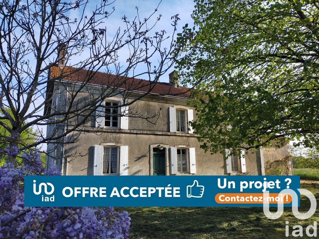 Achat maison à vendre 4 chambres 184 m² - Saint-Sigismond