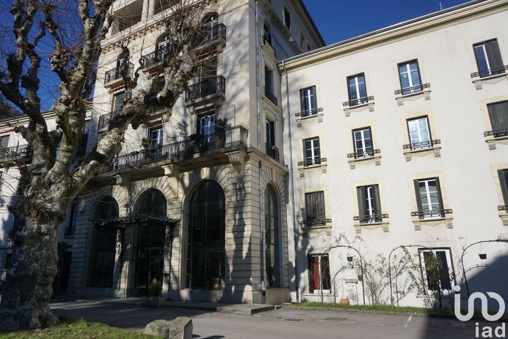 Achat appartement à vendre 3 pièces 62 m² - Vaulnaveys-le-Haut