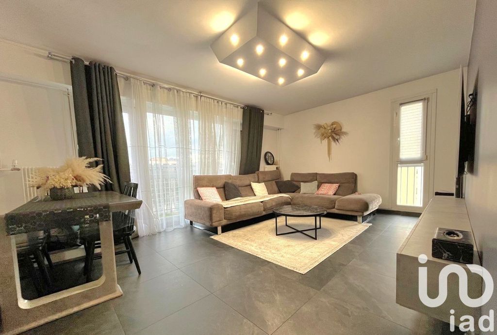 Achat appartement à vendre 5 pièces 98 m² - Créteil