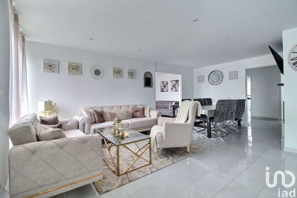 Achat appartement à vendre 4 pièces 94 m² - Dammarie-les-Lys