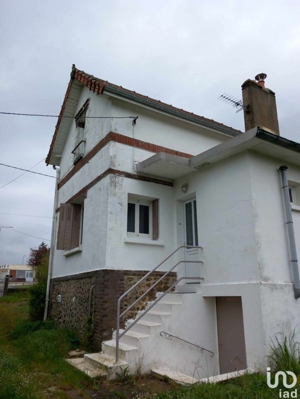 Achat maison à vendre 1 chambre 46 m² - Rai