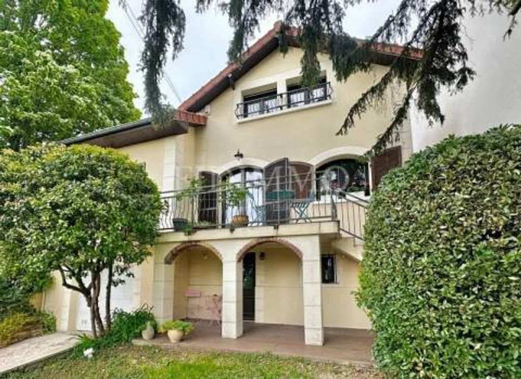 Achat maison à vendre 3 chambres 147 m² - Chennevières-sur-Marne