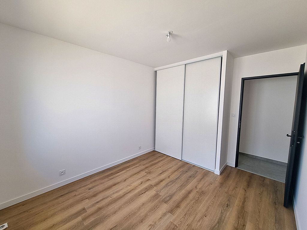 Achat maison à vendre 3 chambres 110 m² - Les Hauts-d'Anjou