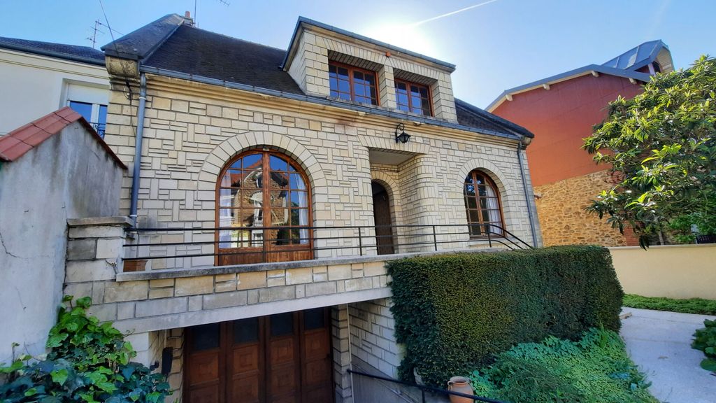 Achat maison à vendre 4 chambres 175 m² - Nogent-sur-Marne