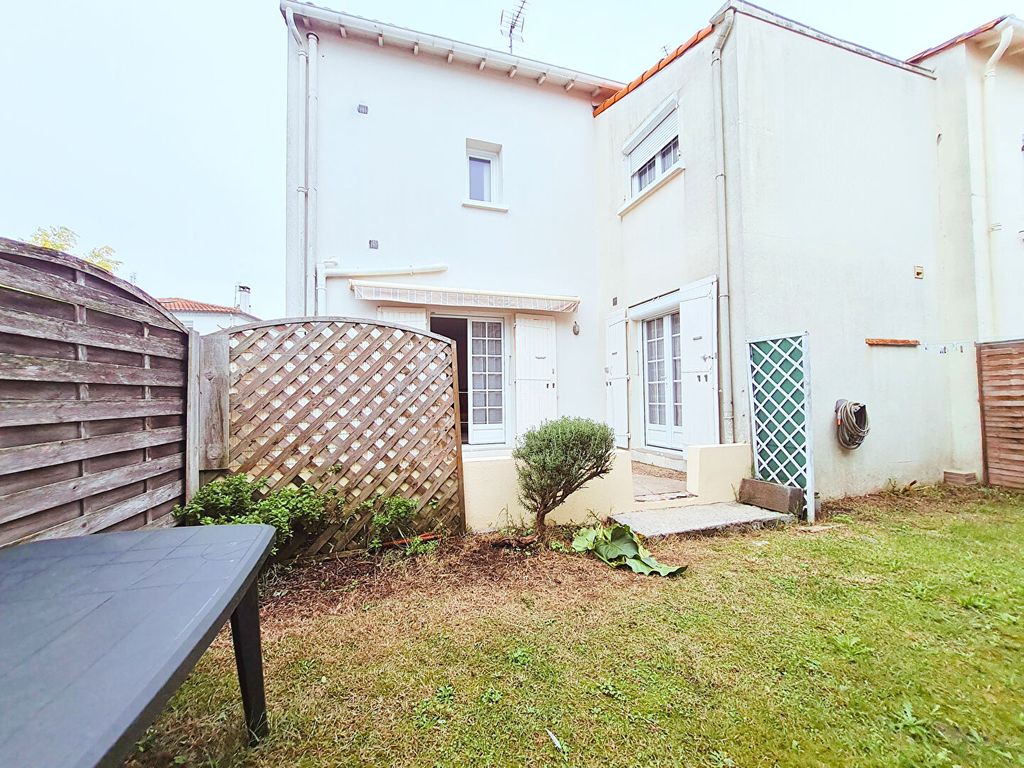 Achat maison à vendre 3 chambres 99 m² - Saujon