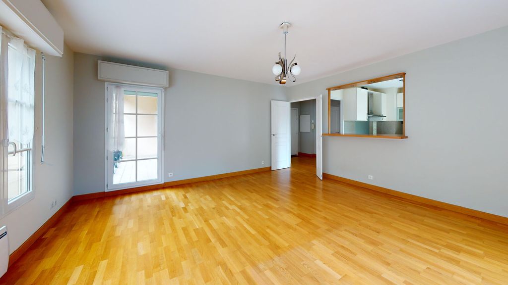 Achat appartement à vendre 4 pièces 90 m² - Le Plessis-Robinson