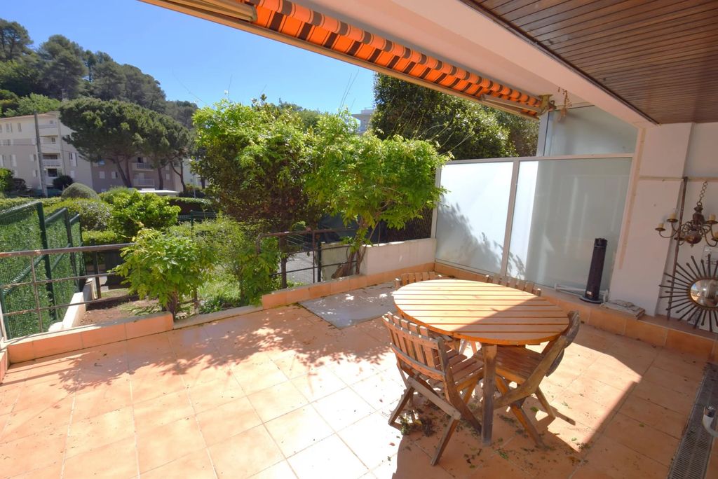 Achat studio à vendre 33 m² - Cagnes-sur-Mer