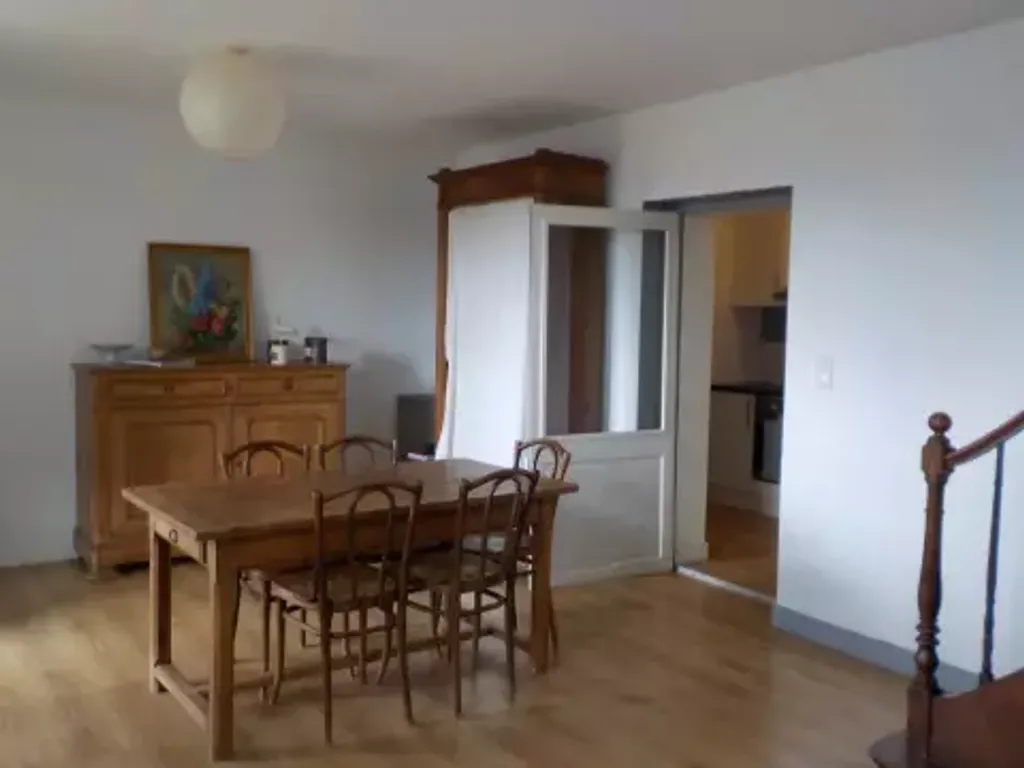 Achat maison à vendre 1 chambre 60 m² - Saint-Yrieix-sur-Charente