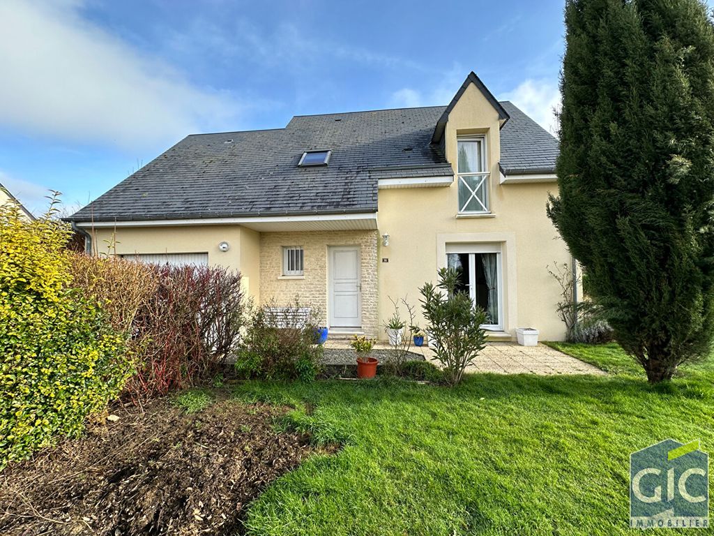 Achat maison à vendre 4 chambres 109 m² - Saint-Martin-des-Entrées