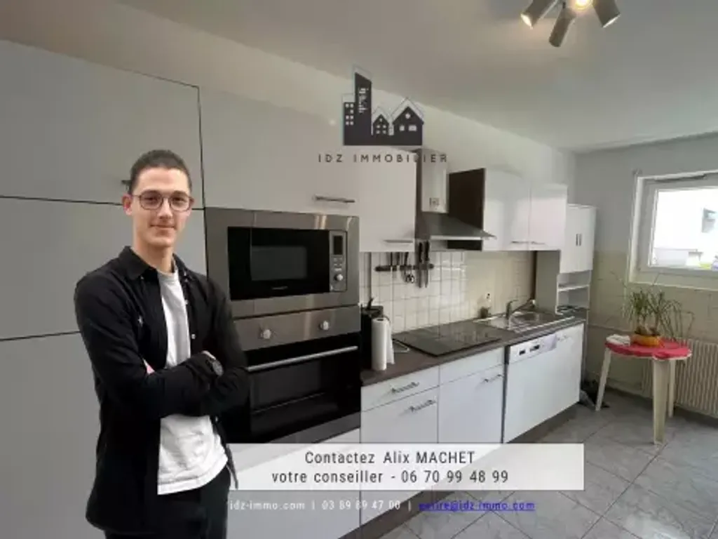 Achat appartement à vendre 3 pièces 71 m² - Huningue