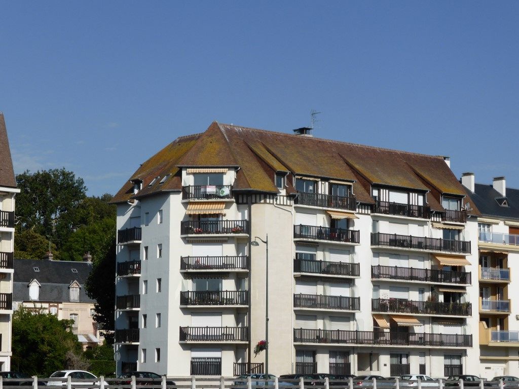 Achat appartement à vendre 3 pièces 62 m² - Trouville-sur-Mer
