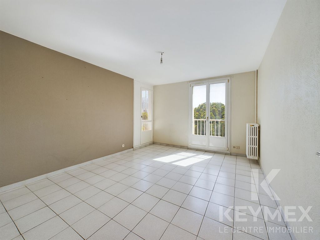 Achat appartement à vendre 3 pièces 72 m² - Marseille 15ème arrondissement