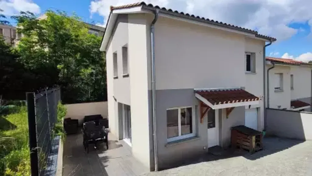 Achat maison à vendre 3 chambres 95 m² - Neuville-sur-Saône