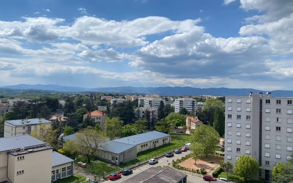 Achat appartement à vendre 4 pièces 81 m² - Sainte-Foy-lès-Lyon