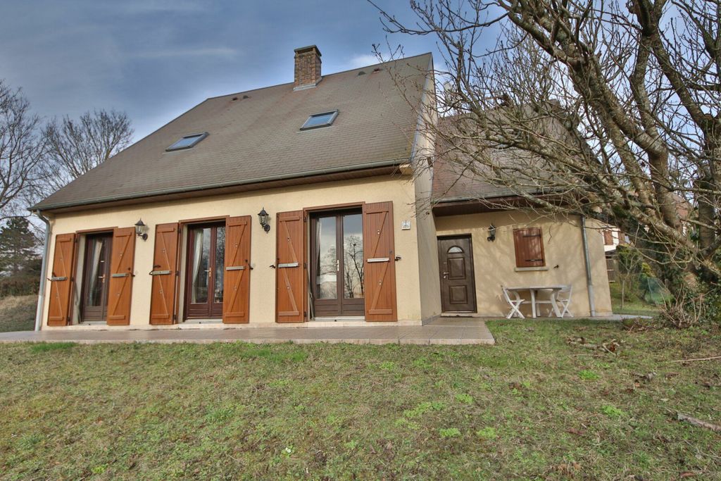 Achat maison à vendre 4 chambres 140 m² - Château-Thierry