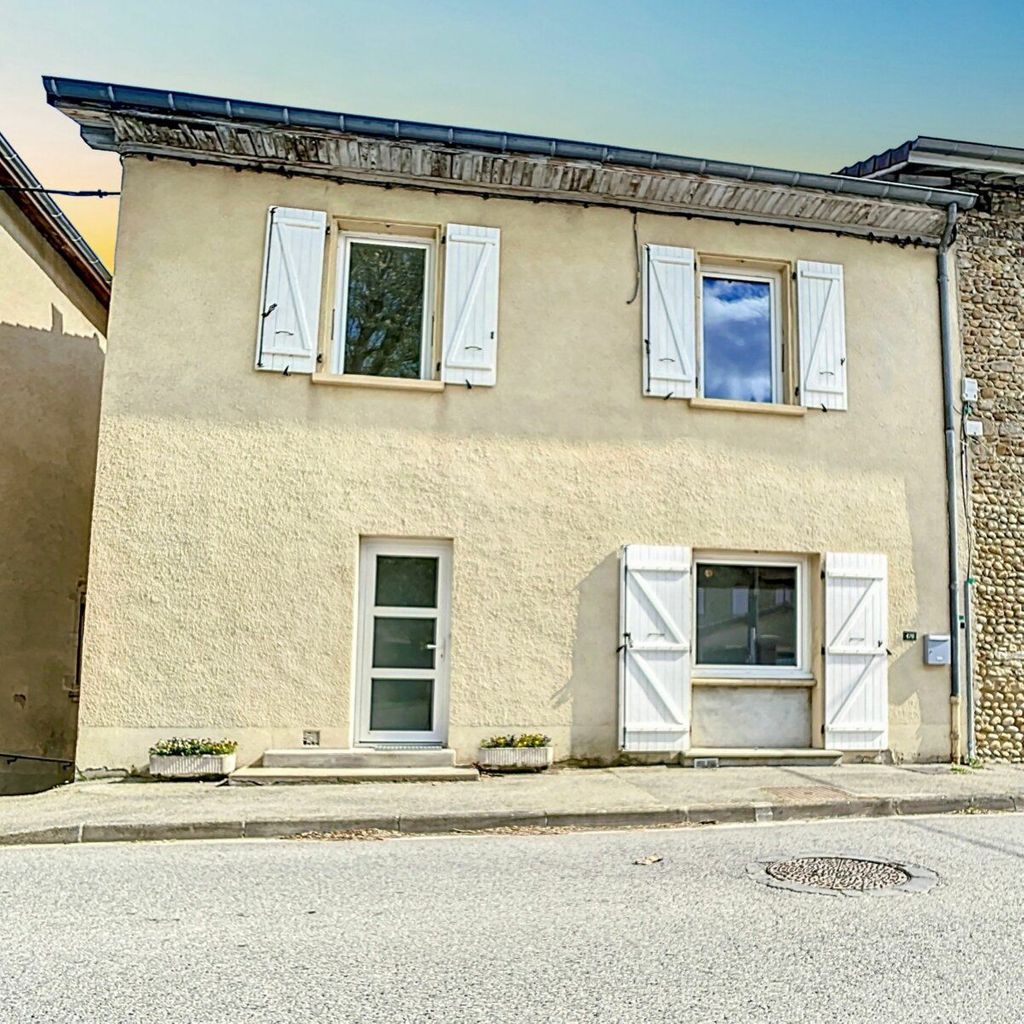 Achat maison à vendre 4 chambres 133 m² - Saint-Michel-sur-Savasse
