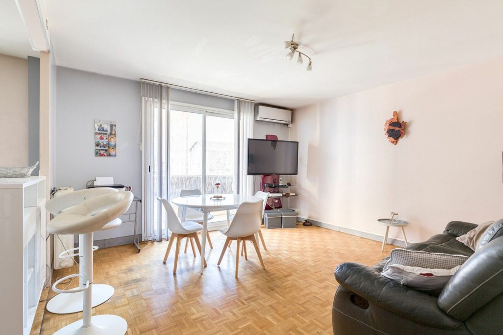 Achat appartement à vendre 4 pièces 80 m² - Marseille 4ème arrondissement