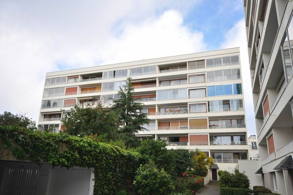Achat appartement à vendre 5 pièces 108 m² - Vannes