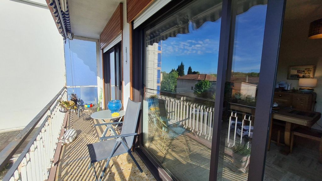 Achat appartement à vendre 3 pièces 60 m² - Avignon